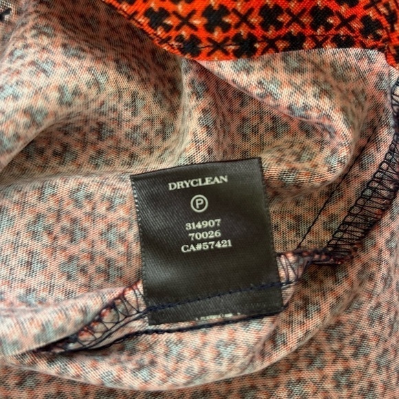 Ann Taylor Cropped Pixie Ankle Pants Women’s Size 2 Geometric Red/Black … - Picture 5 of 10